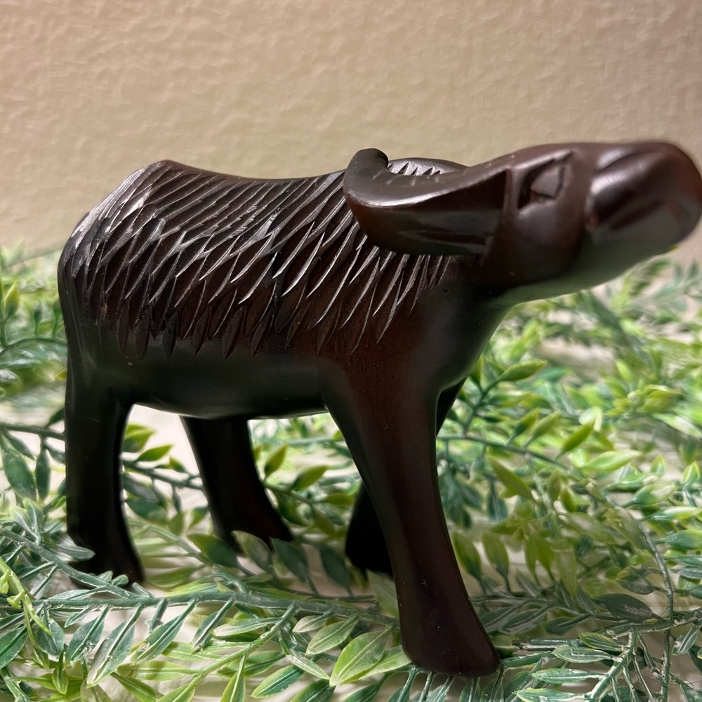 Vintage Hand Carved Wood Water Buffalo Figurine Sculpture Animal Cow Bull Folk